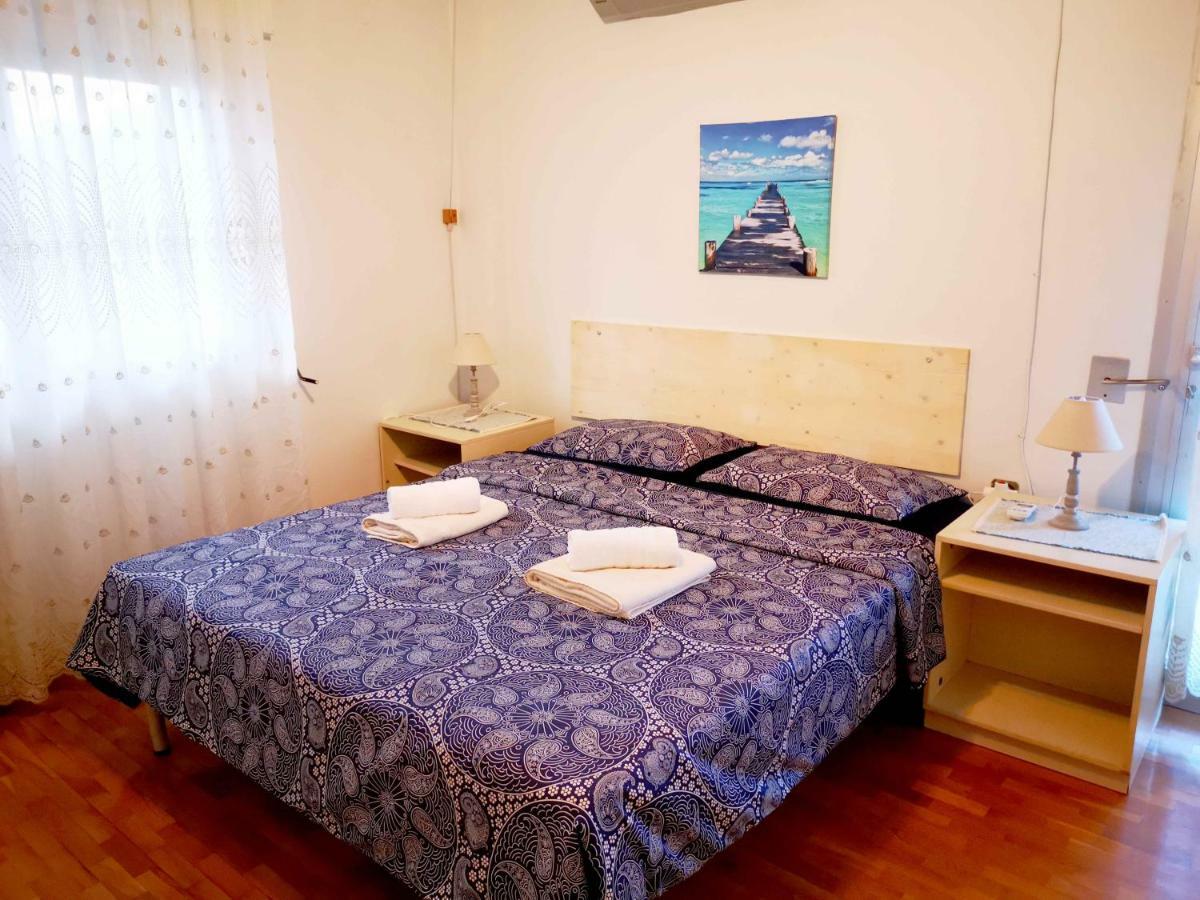 Joel's Big And Cosy Close To The 公寓 Neo Epivates