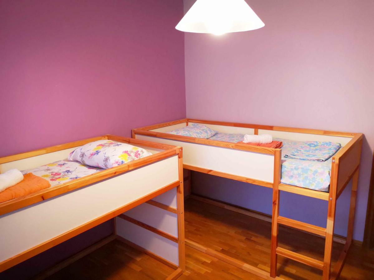 公寓 Joel's Big And Cosy Close To The *